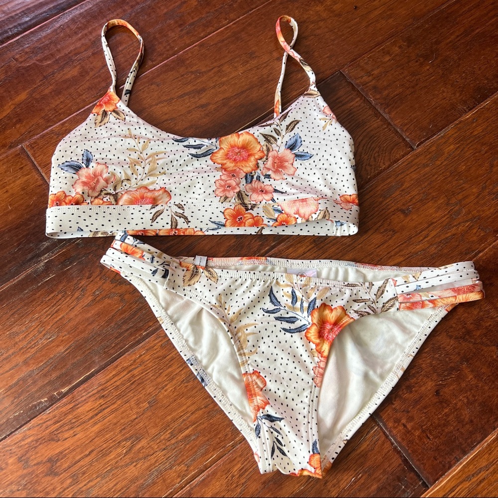 Body Glove Floral Bikini Set